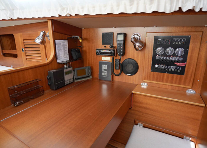 Hallberg-Rassy 34 30