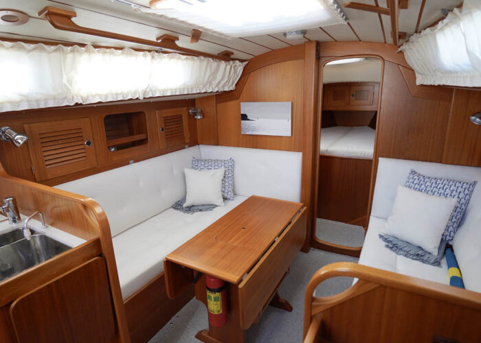 Hallberg-Rassy 34 31