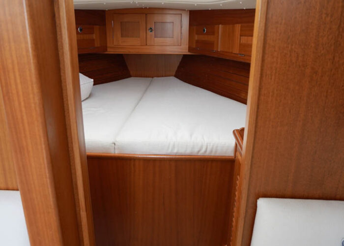 Hallberg-Rassy 34 33