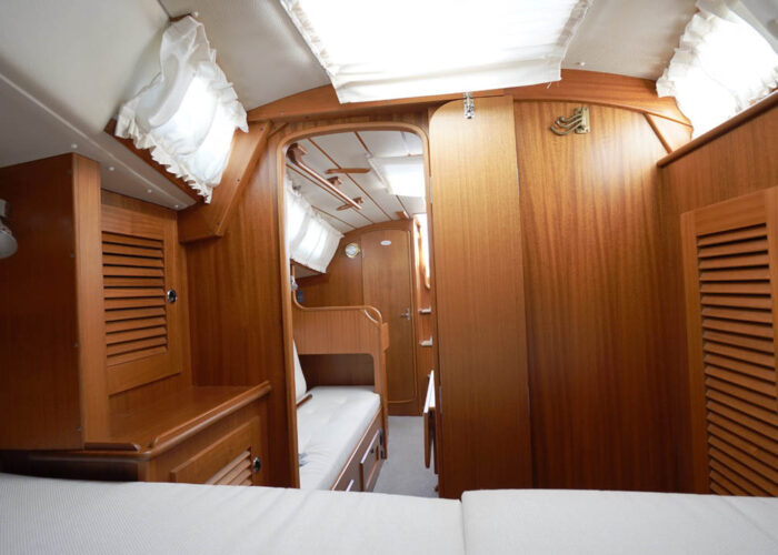 Hallberg-Rassy 34 47