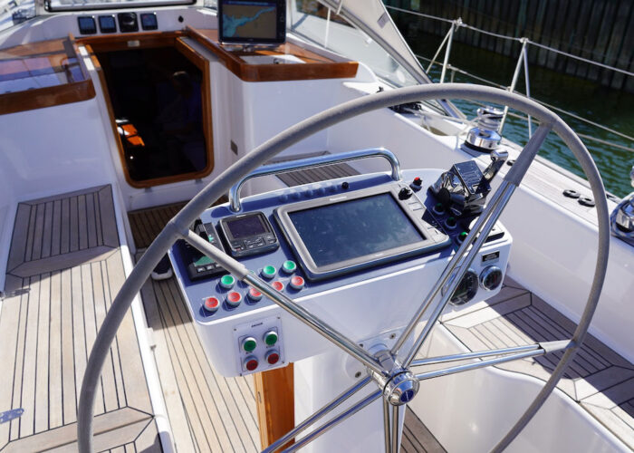 Hallberg-Rassy 412 18