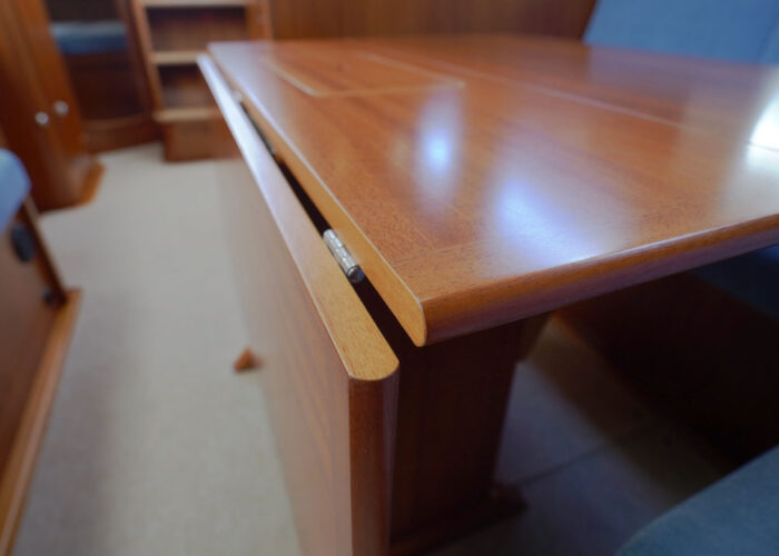 Hallberg-Rassy 412 38