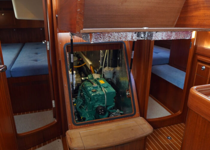 Hallberg-Rassy 412 41