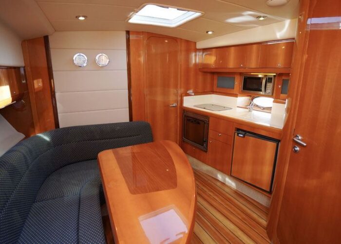 Windy 37 Grand Mistral 16