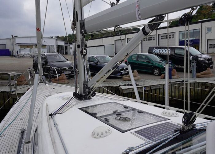 Hallberg-Rassy 412 11