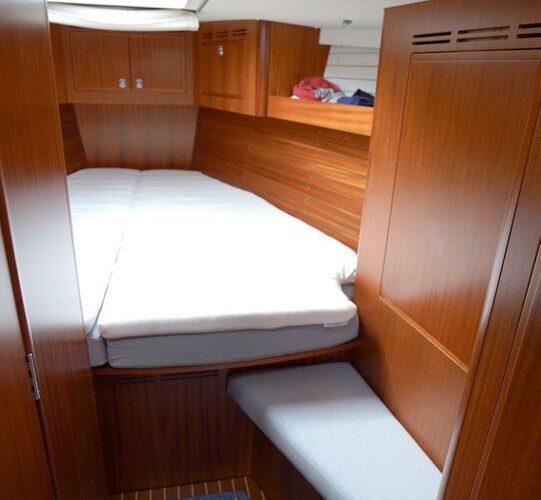Hallberg-Rassy 412 37