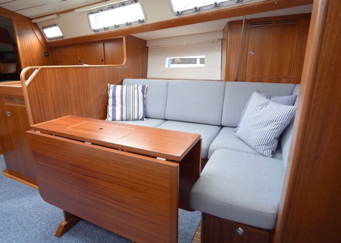 Hallberg-Rassy 412 41