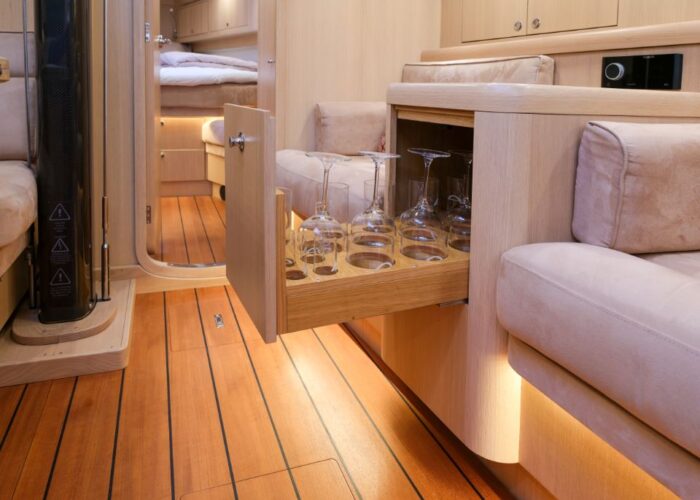 Arcona 435 Carbon, ELINE V 22