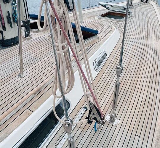 Hallberg-Rassy 45 14