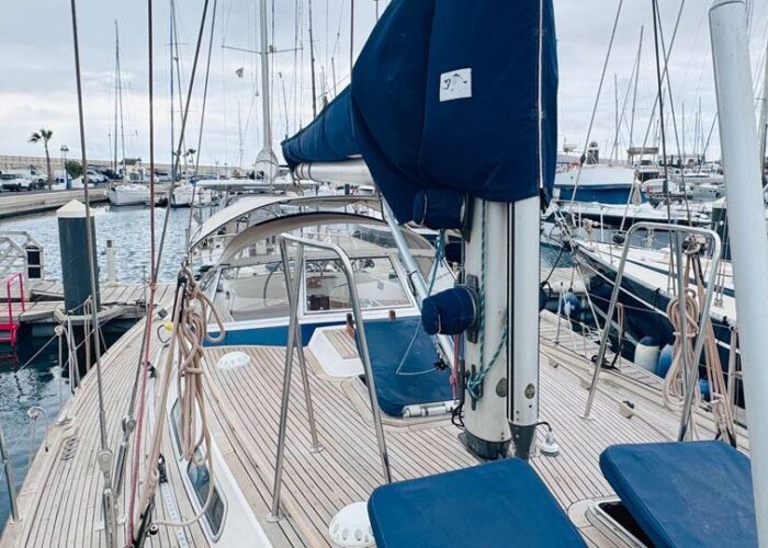 Hallberg-Rassy 45 21