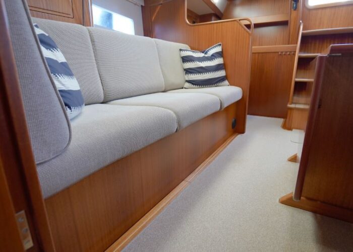Hallberg-Rassy 44 109