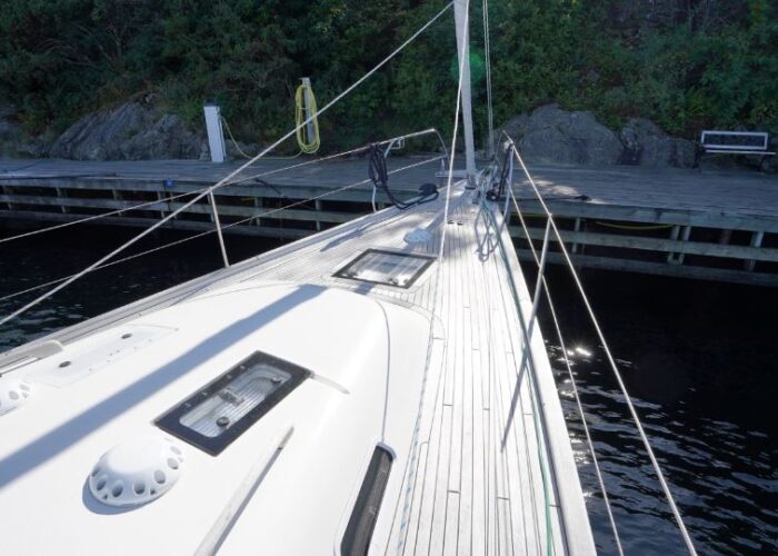 Hallberg-Rassy 44 12