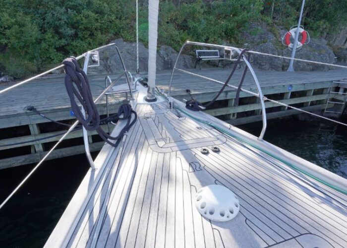 Hallberg-Rassy 44 13