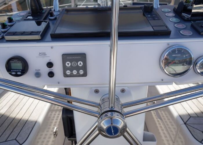 Hallberg-Rassy 44 37