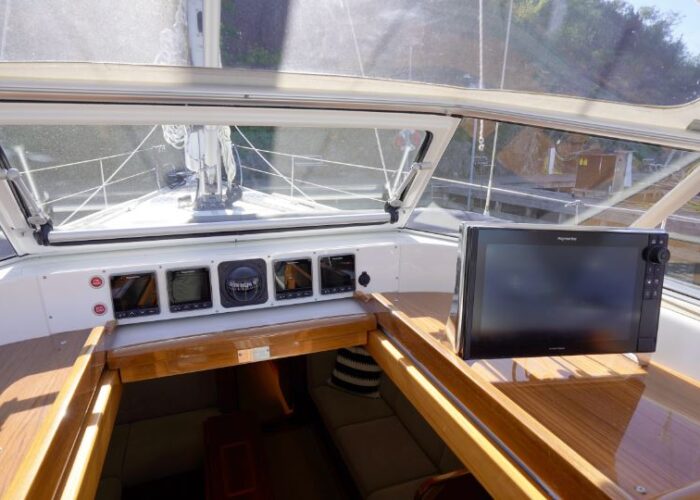 Hallberg-Rassy 44 43