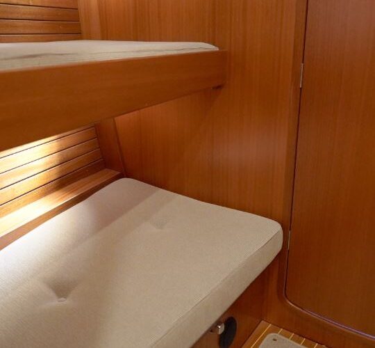 Hallberg-Rassy 44 63
