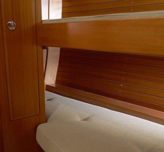 Hallberg-Rassy 44 64