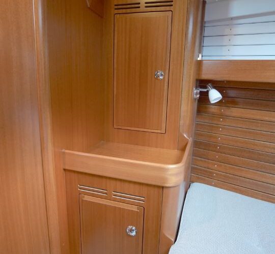 Hallberg-Rassy 44 74