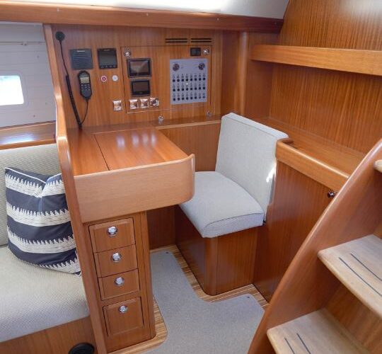 Hallberg-Rassy 44 79
