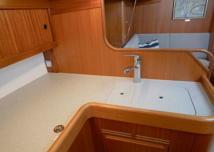 Hallberg-Rassy 44 86