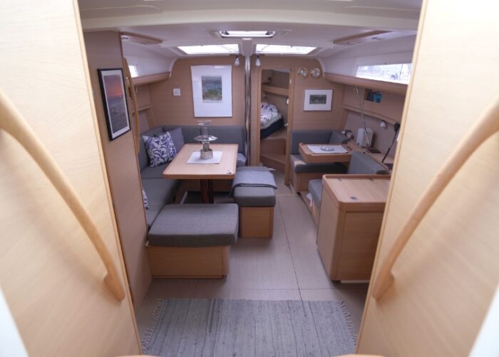Dufour 410 Grand Large 26