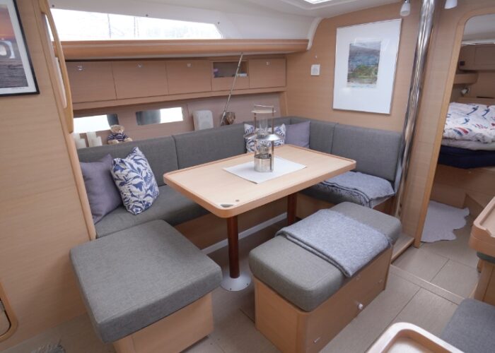 Dufour 410 Grand Large 28
