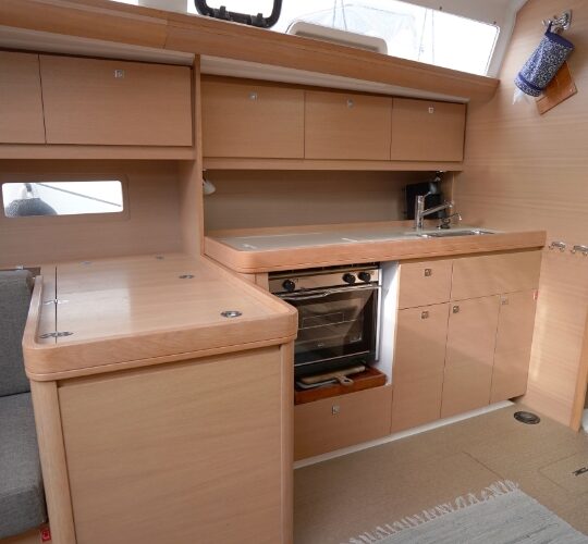 Dufour 410 Grand Large 35