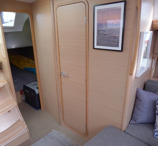 Dufour 410 Grand Large 37