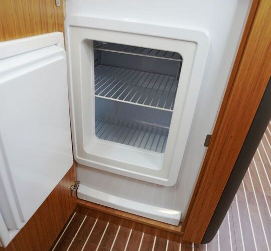 Bavaria Vision 42 19
