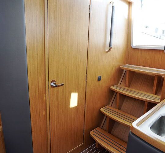 Bavaria Vision 42 26