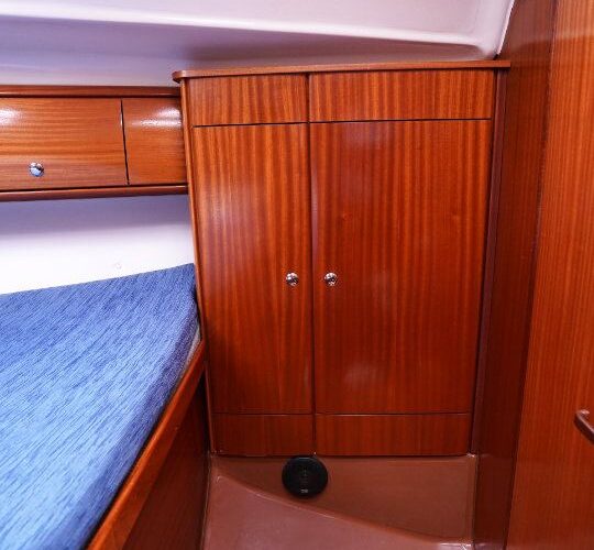 Bavaria 36, VIRUS X 20