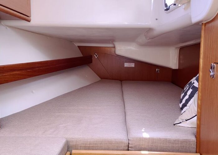 Bavaria Cruiser 40 18