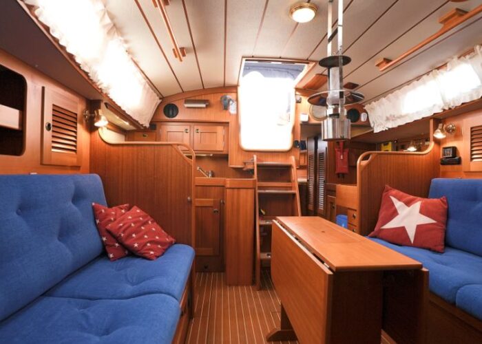 Hallberg-Rassy 36 10
