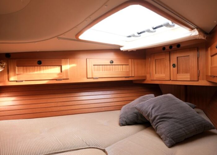 Hallberg-Rassy 36 12