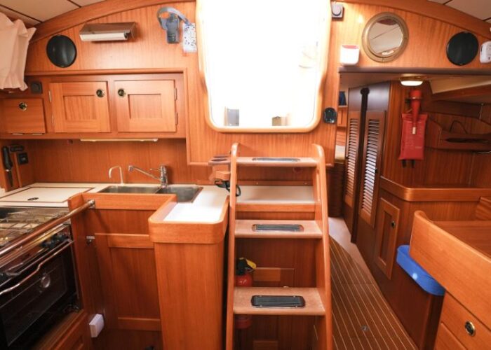 Hallberg-Rassy 36 16