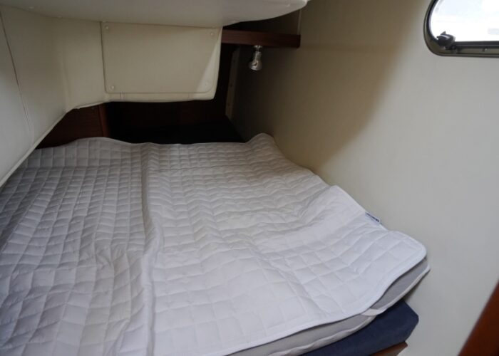 Nimbus 320 Coupe 21