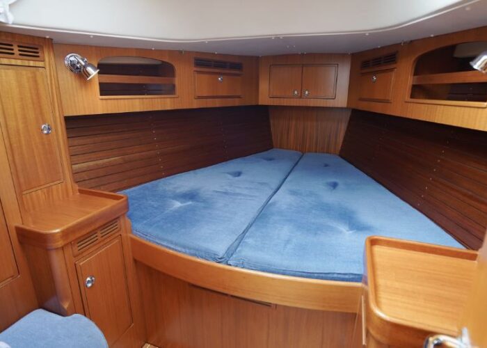 Hallberg-Rassy 372 25