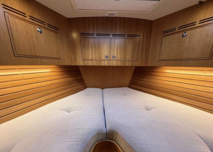 Hallberg-Rassy 48MkII, BLUE 27