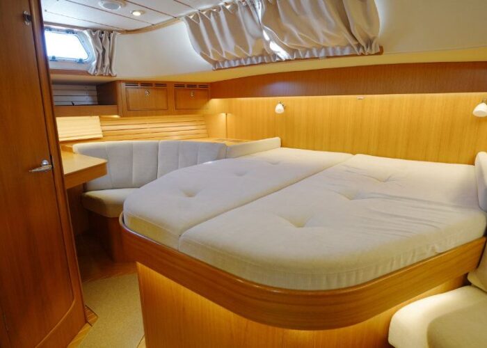 Hallberg-Rassy 48MkII, BLUE 40