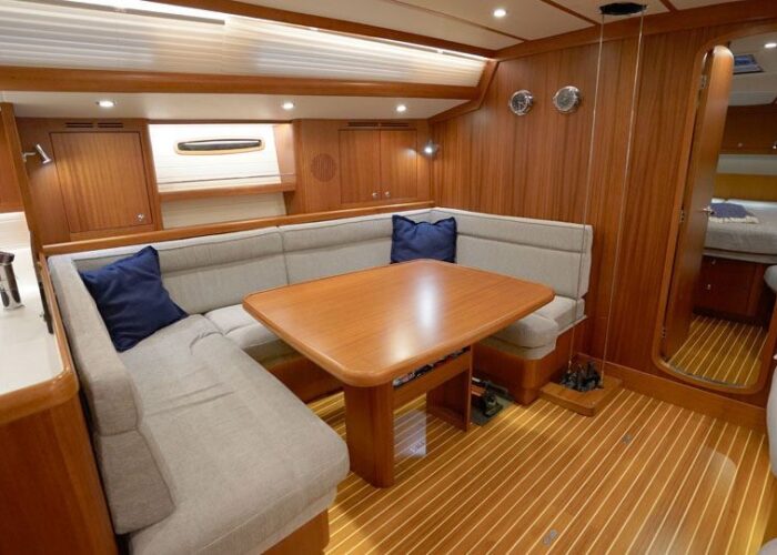 Arcona 465 Carbon 35