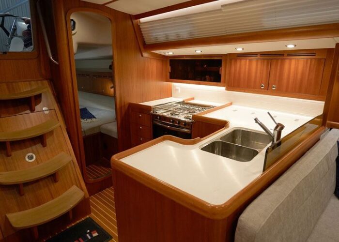 Arcona 465 Carbon 51