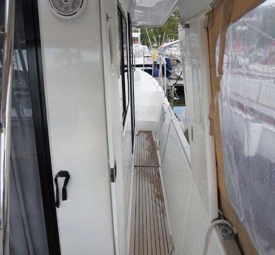 Beneteau Swift Trawler 34 16