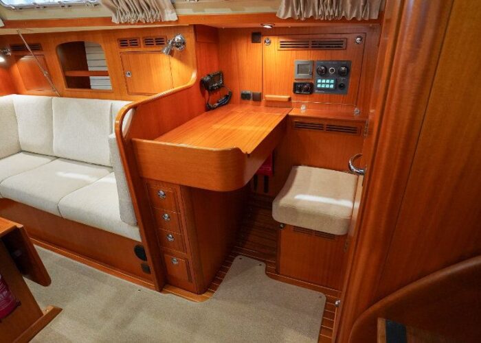Hallberg-Rassy 342 16