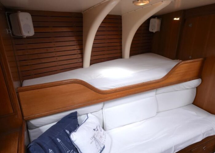 Nautor Swan 44, EXIT 25