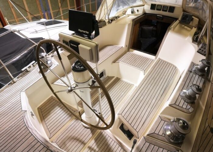 Sweden Yachts 370 10