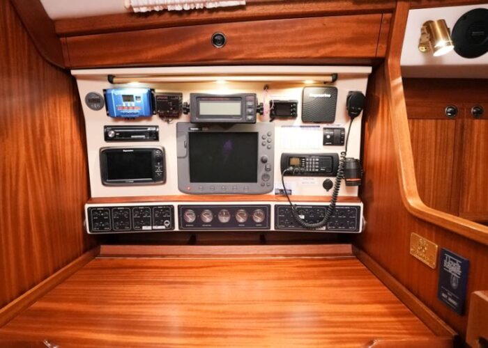 Sweden Yachts 370 20
