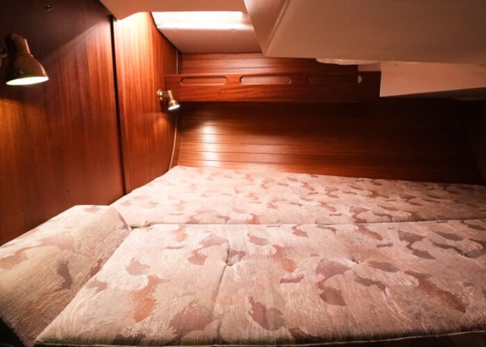Sweden Yachts 370 26