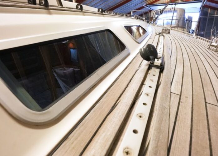 Sweden Yachts 370 8