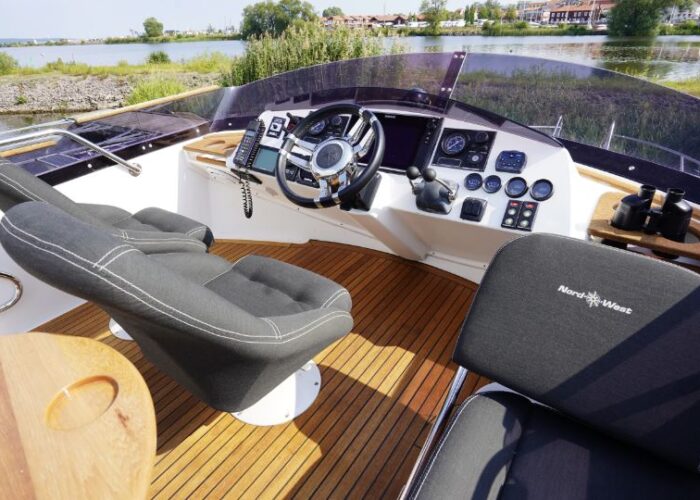 Nord West 390 Flybridge, FREJA 10