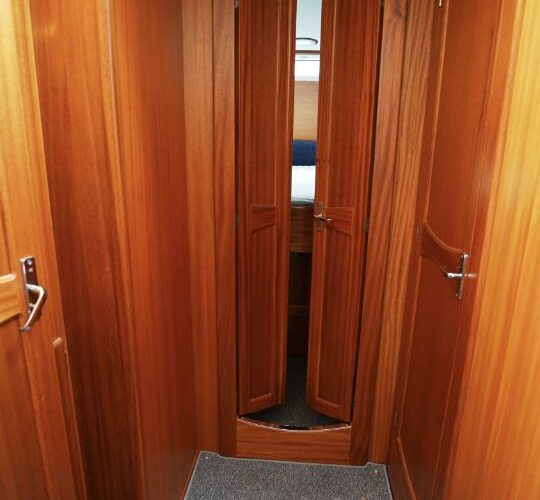 Nord West 390 Flybridge, FREJA 33